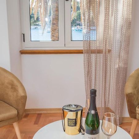 Deluxe Dreamy Room In The Center Of Hvar With Sea View 赫瓦尔 外观 照片
