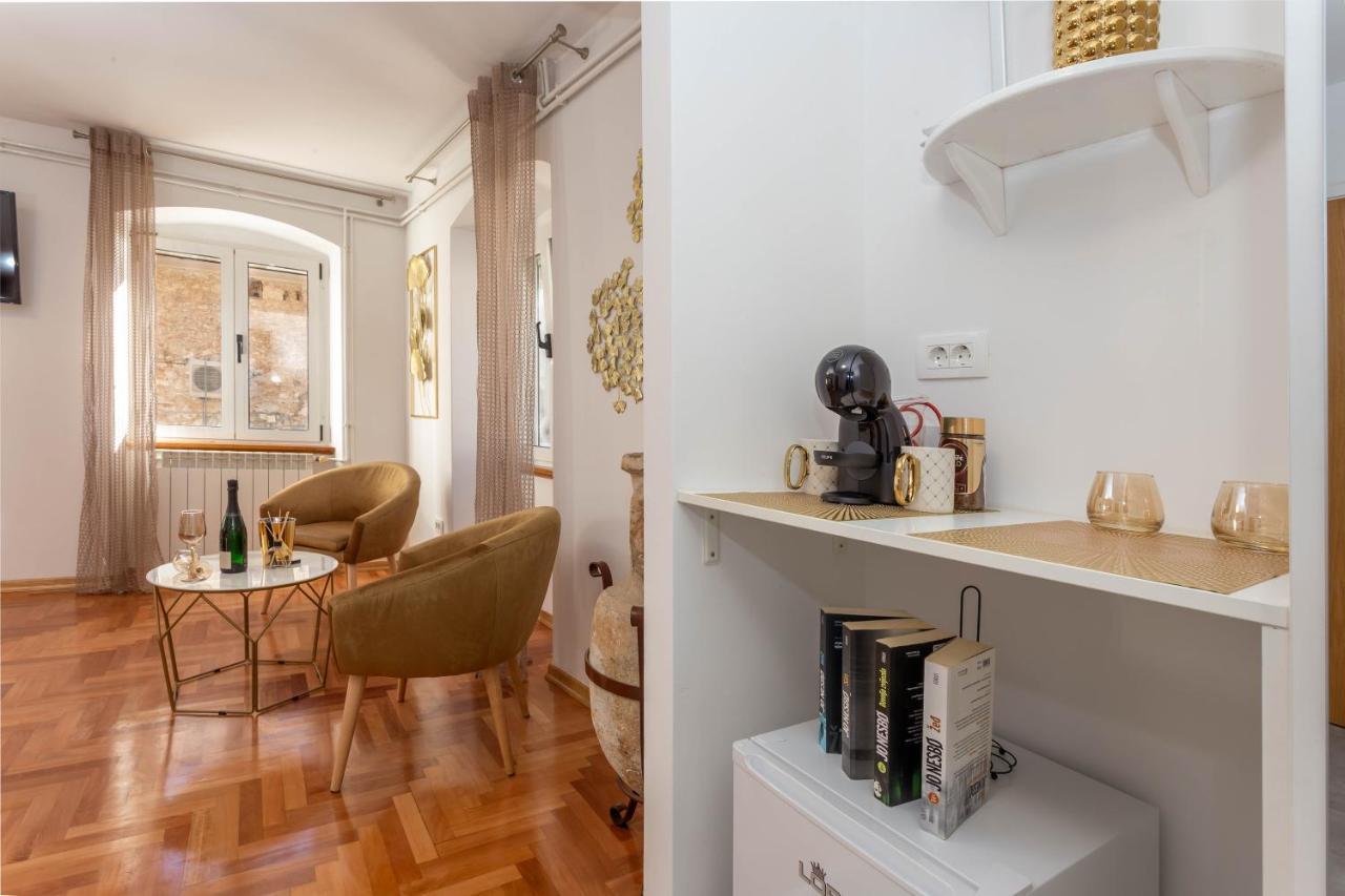 Deluxe Dreamy Room In The Center Of Hvar With Sea View 赫瓦尔 外观 照片