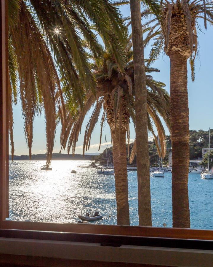 Deluxe Dreamy Room In The Center Of Hvar With Sea View 赫瓦尔 外观 照片